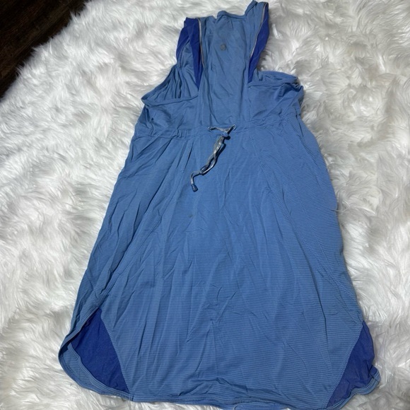 Lululemon blue dress size 6 - Picture 2 of 4